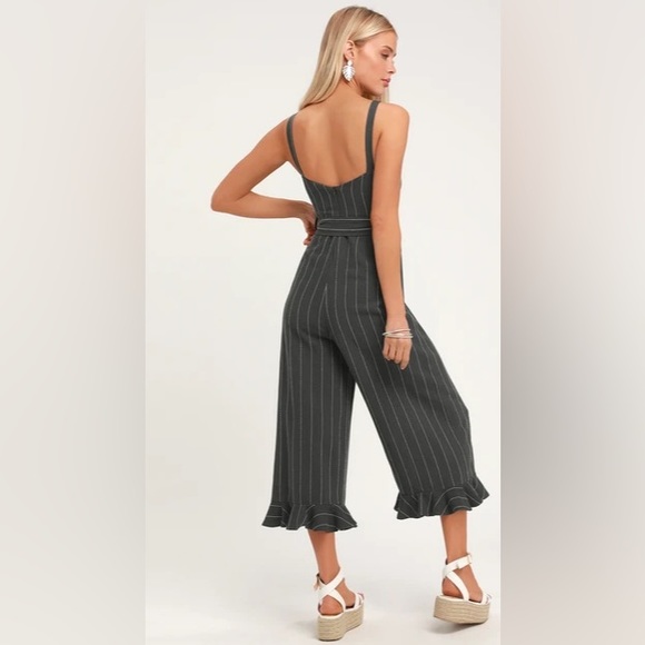 NWT HONEY PUNCH Striped Jumpsuit w Ruffle Detail XS - Picture 8 of 11